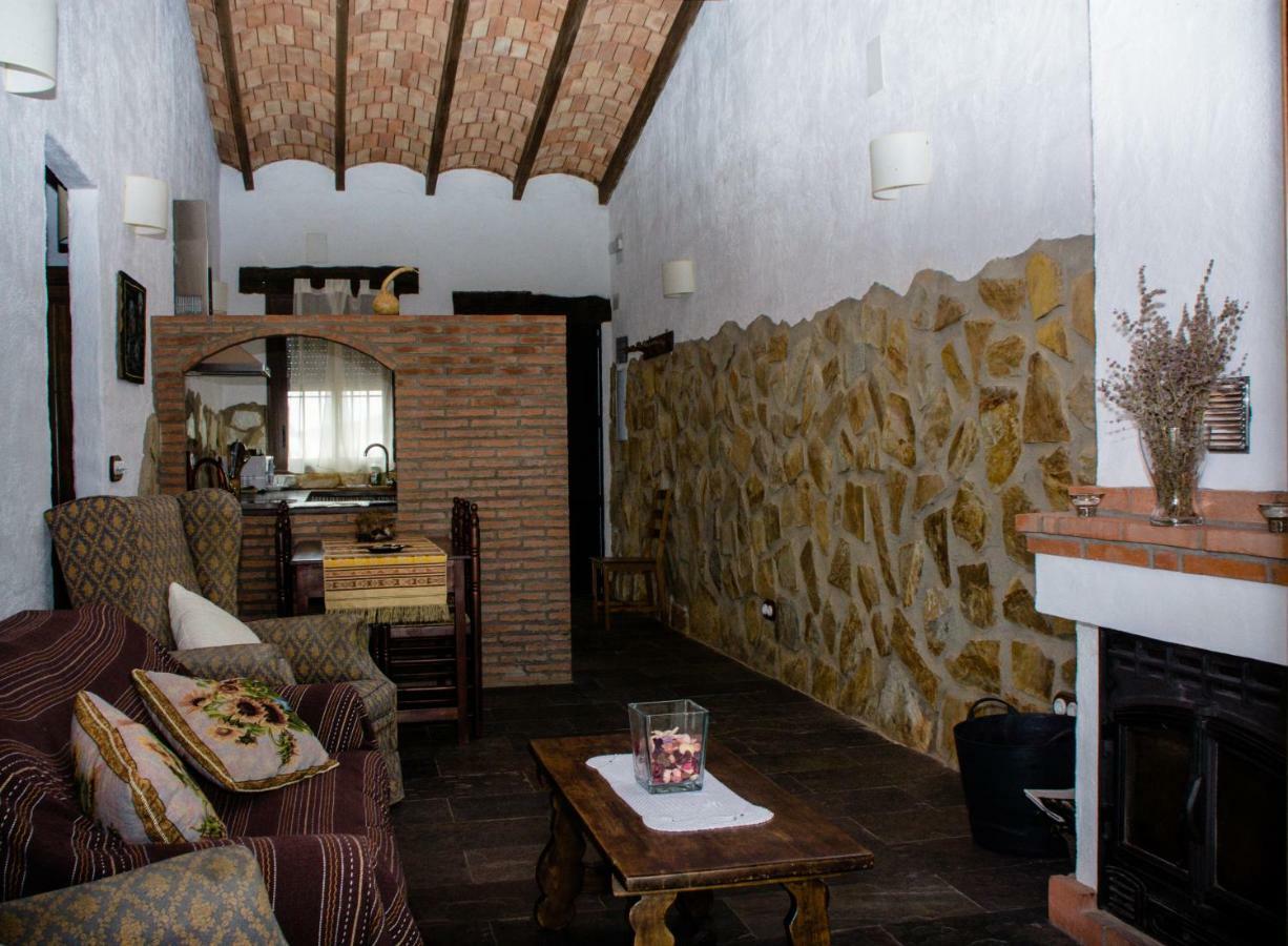 בית הארחה Fuentes de León 	Mirador De Fuentes מראה חיצוני תמונה